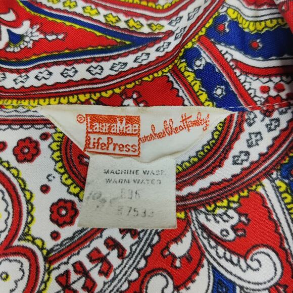 Vintage 70s LauraMae Red Blue Paisley Textured Polyester Disco Blouse Large Boho - Picture 6 of 9